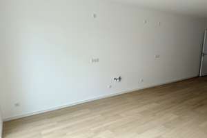 Modernes, energieeffizientes Reihenhaus in Unterneukirchen – Erstbezug – Tüßlinger Straße 16a, 84579 Unterneukirchen – Vorschaubild 7