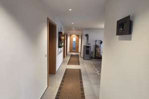 Hochwertiger, barrierefreier Bungalow mit Einliegerwohnung, zwei Garagen und Carport ab April 2027 v – Die vollständige Adresse der Immobilie erhältst du vom Anbieter., 94099 Ruhstorf an der Rott – Vorschaubild 4