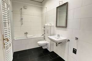 Property thumbnail 10