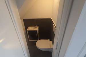 Charmante 3-Zimmer-Doppelhaushälfte in Engstingen – Neues Dach, EBK & Natur direkt um die Ecke! – Brunnenstraße 12, 72829 Engstingen – Vorschaubild 4