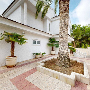 Spektakuläre freistehende Villa in Urb. Parque Las Palmeras Murcia