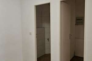 Attraktive 3-Zimmer Wohnung mit Balkon im 2. OG in Köln-Niehl – Niehler Straße 322, 50733 Niehl, Köln – Vorschaubild 4
