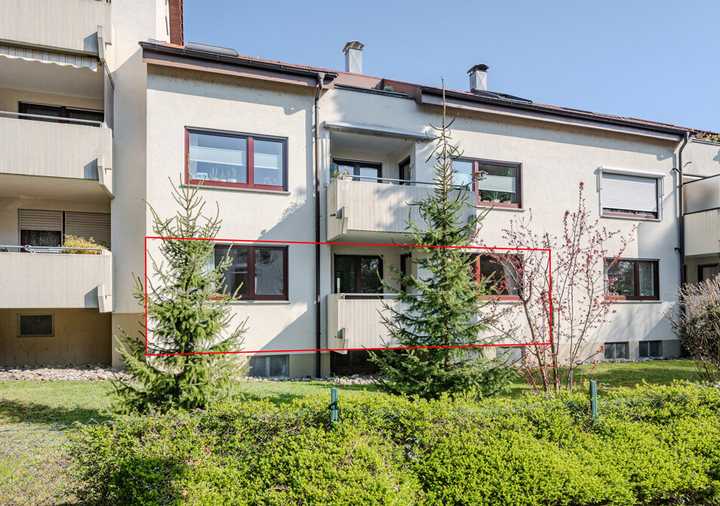 Urban wohnen, ins Grüne blicken: 3,5 Zimmer in Bestlage !
