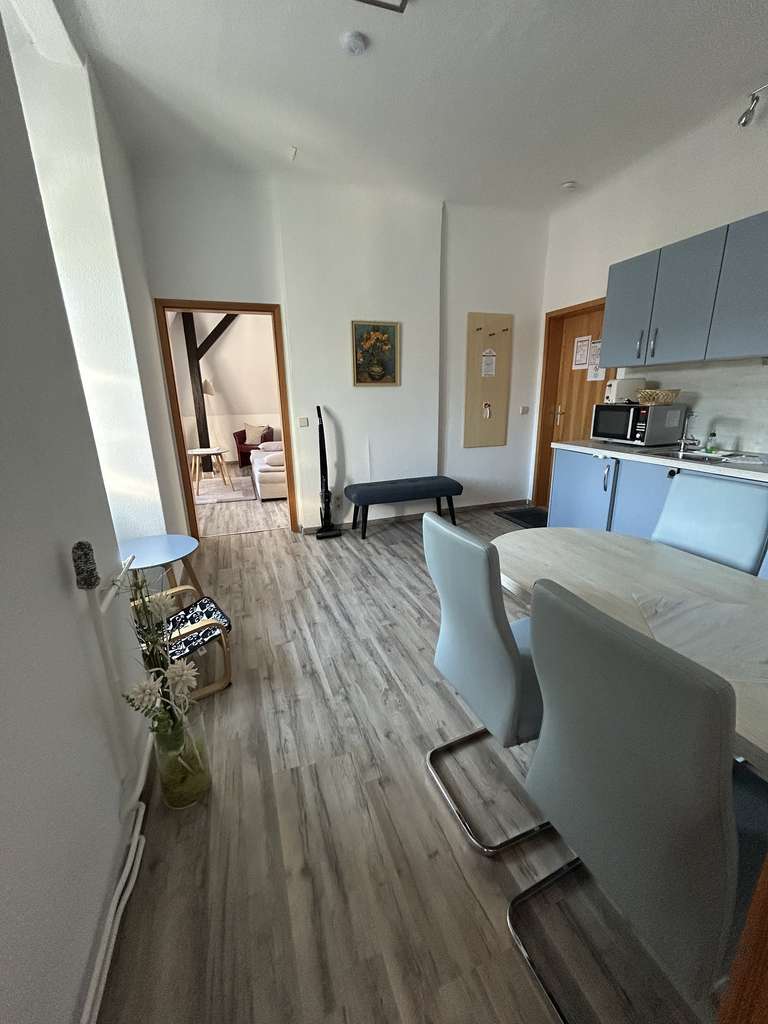 Immobilie in Stechlin - 2-Zimmer Eigentumswohnung und Ferienimmobile umgeben von zauberhafter Natur und Seen - Bild 0