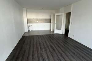 Geräumige 2 Zimmer Wohnung! – Rabenweg 80, 42115 Elberfeld West, Wuppertal – Vorschaubild 2