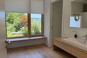 Exklusives Wohnen in Scheidegg – Modernes Haus mit Stil, Komfort und Smart-Home-Technologie – Die vollständige Adresse der Immobilie erhältst du vom Anbieter., 88175 Scheidegg – Vorschaubild 11