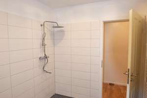 Bezugsfreie 4-Zimmer Familienwohnung im trendigen Charlottenburg. Frisch saniert. – Die vollständige Adresse der Immobilie erhältst du vom Anbieter., 10589 Charlottenburg, Berlin – Vorschaubild 11
