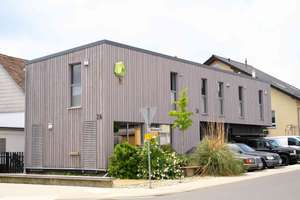 Besonderes Haus, Butzbach Pohl-Göns, Baujahr 2016, KfW40+ – Hüttenberger Str 2A, 35510 Butzbach – Vorschaubild 1