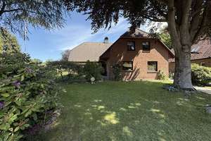 Zweifamilienhaus in der schönsten Lage Trittaus 