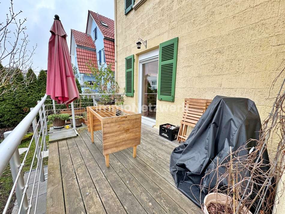 Balkon EG