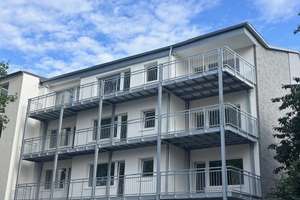 Exklusive 2-Zimmer-Wohnung mit Balkon und  Garten, Nähe Hbf – sanierte Energieeffizienz A – Die vollständige Adresse der Immobilie erhältst du vom Anbieter., 23558 Sankt Lorenz Süd, Lübeck – Vorschaubild 1