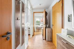 Stilvoll Wohnen in Leipzig-Seehausen: Zwei-Zimmer-Wohnung mit Balkon, EBK, Tiefgarage und Aufzug  – Die vollständige Adresse der Immobilie erhältst du vom Anbieter., 4356 Seehausen, Leipzig – Vorschaubild 8
