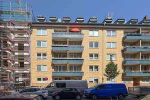 Unterbilk: Raum für Ihre Ideen – 4-Zimmer-Wohnung mit zwei Balkonen und Rheinturmblick – Die vollständige Adresse der Immobilie erhältst du vom Anbieter., 40219 Unterbilk, Düsseldorf – Vorschaubild 40
