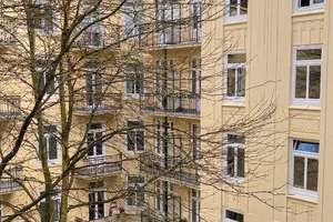 3 Zi. Altbau Eimsbüttel, modernisiert, hohe Decken, Holz-Dielen, Stuck, ca. 70qm, frei/bezugsfertig – Die vollständige Adresse der Immobilie erhältst du vom Anbieter., 20255 Eimsbüttel (Ortsteil), Hamburg – Vorschaubild 17