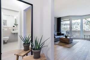 Möbilierte stilvolle, sanierte 2-Zimmer-Wohnung mit Balkon in Alsternähe – Mittelweg 91, 20149 Harvestehude, Hamburg – Vorschaubild 3