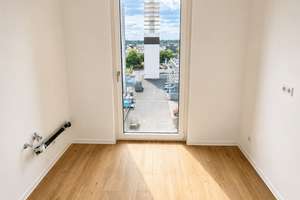 Traumaussicht! 3-Zimmer-Wohnung (Typ 9) mit Loggia, Ankleide, Gäste-WC und Keller  – Raderberggürtel 50, 50968 Marienburg, Köln – Vorschaubild 8