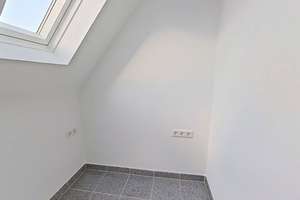 1 NKM FREI: Moderne 3-Zimmer-Wohnung mit Tageslichtbad samt BADEWANNE – Degenhof 2, 42651 Solingen-Mitte, Solingen – Vorschaubild 13