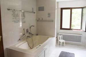 Property thumbnail 9