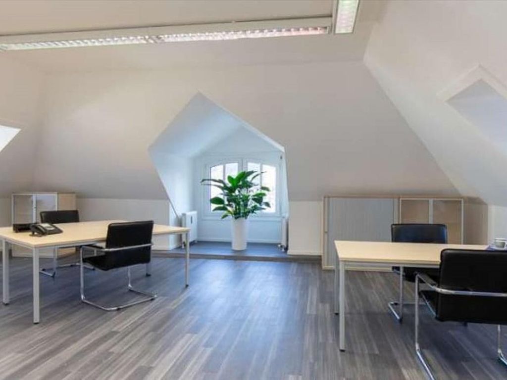 Möbliertes Büro mit Service – sofort bezugsfertig – provisionsfrei!