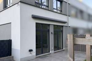 Exklusives, modernes Einfamilienhaus mit Dachterrasse & Garten im Dellviertel -  Am Böninger Park – August-Seeling-Straße 25, 47053 Dellviertel, Duisburg – Vorschaubild 2