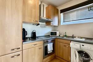 Property thumbnail 8