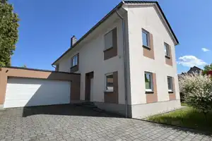 Modernes Einfamilienhaus mit 6 Zimmern in Beucha zum Verkauf – Leipzig (Kreis) – Vorschaubild 1