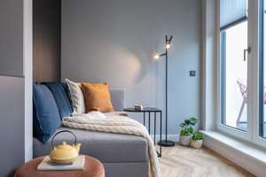 Vollmöbliertes Design-Apartment mit Balkon und Einbauküche in Bestlage! | jetzt verfügbar! – Kreutzigerstraße 14, 10247 Friedrichshain, Berlin – Vorschaubild 5