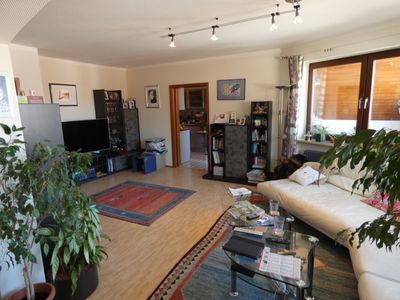 Haus im Haus! Zentrale 5-Zimmer-Wohnung mit Blick über Aichach