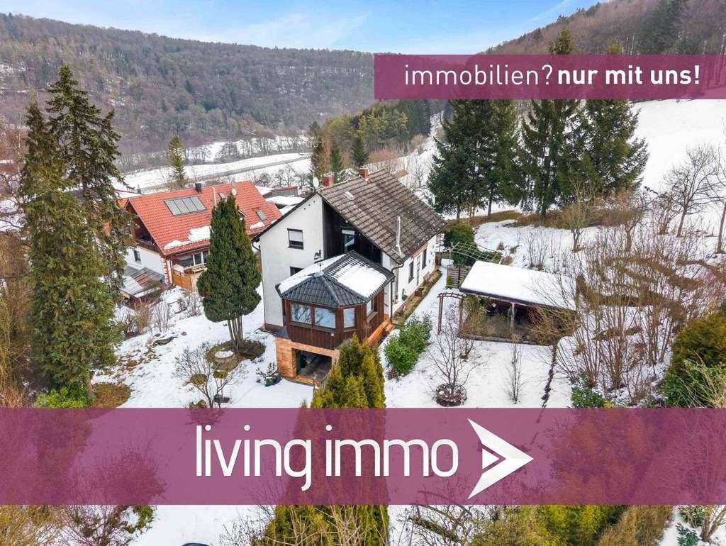 Immobilie in Nittendorf - Renovierungsbedürftiges Zweifamilienhaus in Nittendorf-Thumhausen zum Kauf! - Bild 0