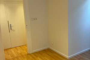 Kleine, ruhige Wohnung in zentraler Lage mit 2 Zi., kl. Diele, neuem Bad in D-dorf-Friedrichstadt – Jahnstraße 83, 40215 Düsseldorf – Vorschaubild 8