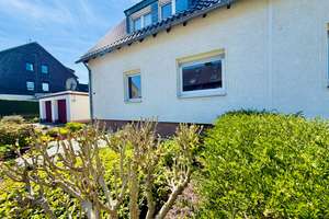 Familien aufgepasst! Gepflegtes Zweifamilienhaus mit zwei Garagen und sonnigem Garten in Dortmund. – Die vollständige Adresse der Immobilie erhältst du vom Anbieter., 44319 Asseln, Dortmund – Vorschaubild 4