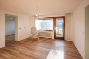 Renoviertes Einfamilienhaus in sonniger Hanglage von Nürtingen-Neckarhausen – Die vollständige Adresse der Immobilie erhältst du vom Anbieter., 72622 Nürtingen – Vorschaubild 31
