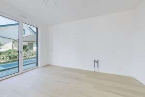 Bezugsfertig ! |4 Zimmer Wohnung mit Garten – Die vollständige Adresse der Immobilie erhältst du vom Anbieter., 60437 Nieder-Eschbach, Frankfurt am Main – Vorschaubild 8