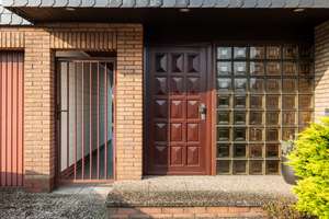 *** RUHIGE LAGE mit VIEL GARTEN - DOPPELGARAGE und vielen ZIMMERN perfekt für die EIGENEN IDEEN *** – Die vollständige Adresse der Immobilie erhältst du vom Anbieter., 27749 Stickgras/Annenriede, Delmenhorst – Vorschaubild 3