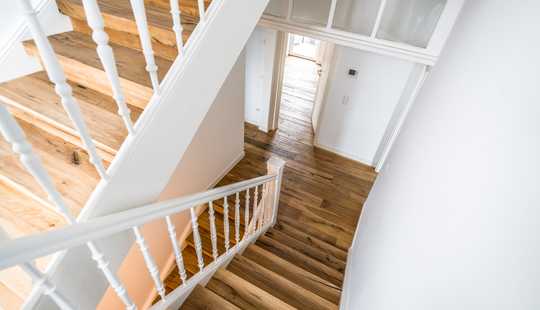 Bild von WOW *Paul & Partner*ERSTBEZUG IN STILVOLLEM, NEU SANIERTEN  ZUHAUSE - IHR TRAUMHAUS WARTET AUF SIE !