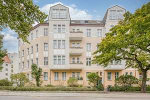 Exklusive 5-Zimmer-Wohnung mit hochwertiger Ausstattung und Loggia – Die vollständige Adresse der Immobilie erhältst du vom Anbieter., 12161 Friedenau, Berlin – Vorschaubild 12