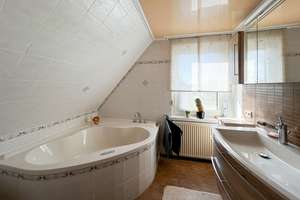 ***RESERVIERT*** Modernes EFH mit Wintergarten, Pool & EBK östlich von Erfurt in Kleinmölsen – Mühlgasse 17, 99098 Vieselbach, Erfurt – Vorschaubild 31