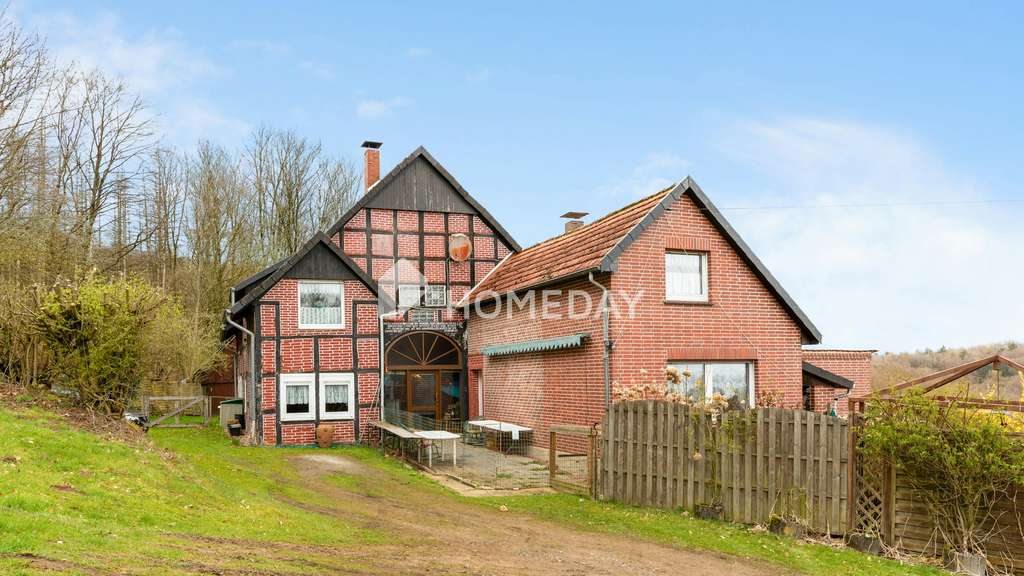 Immobilie in Vlotho - Historisches Wohnhaus mit großzügigem Grundstück und vielseitigen Nutzungsmöglichkeiten - Bild 4