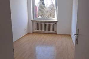 Fürstenried West - U3 und Forstenrieder Park – Allgäuer Strasse 103, 81475 München – Vorschaubild 5
