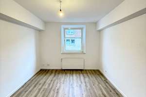 ++ Saniertes 1,5-Zimmer-Apartment in gepflegtem Wohnhaus ++ – Adersstraße 80, 40215 Friedrichstadt, Düsseldorf – Vorschaubild 2