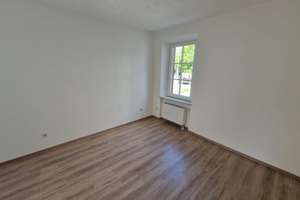 3-Zimmer Wohnung im EG mit großer Garage/Hobbyraum – Regensburger Straße 29, 85055 Nordost, Ingolstadt – Vorschaubild 3
