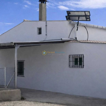 Landhaus zu verkaufen in Bufali