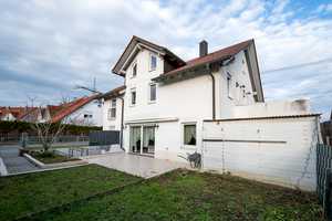 Familientraum mit Einliegerwohnung – Großzügiges Wohnen in bevorzugter Lage – Neu-Ulm (Kreis) – Vorschaubild 5