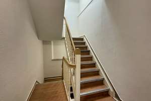 Wohnen und Vermieten unter einem Dach – vielseitiges Dreifamilienhaus – Die vollständige Adresse der Immobilie erhältst du vom Anbieter., 41066 Bettrath-Hoven, Mönchengladbach – Vorschaubild 11