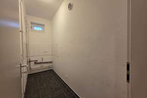 **Provisionsfrei** Ladenlokal mit wohnlicher Nutzungsperspektive in Essen – Hiltrops Kamp 4, 45276 Steele, Essen – Vorschaubild 8