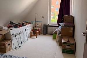 4 Zimmer Wohnung mit ausgebautem Spitzboden! – Nordlandweg 45, 22145 Rahlstedt, Hamburg – Vorschaubild 6