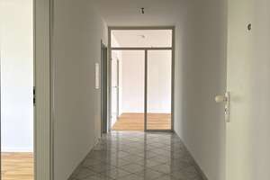 Zentral und ruhig gelegene 2-Zimmerwohnung mit Balkon und Garage in Berlin Plänterwald zu verkaufen. – Die vollständige Adresse der Immobilie erhältst du vom Anbieter., 12437 Plänterwald, Berlin – Vorschaubild 15