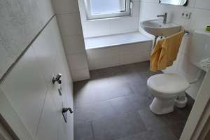 Helle und Feundliche 3-Zimmer-Wohnung  im Hochparterre - Kernsaniert - Nähe Weißer Turm -  – Kappengasse 7, 90402 Altstadt, Sankt Lorenz, Nürnberg – Vorschaubild 3