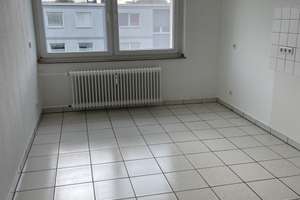 Oberhausen-Schmachtendorf, 3 Zimmer KDB, Balkon in ruhiger und gepflegter Wohnlage – Cäcilienstraße 16, 46147 Sterkrade-Nord, Oberhausen – Vorschaubild 8