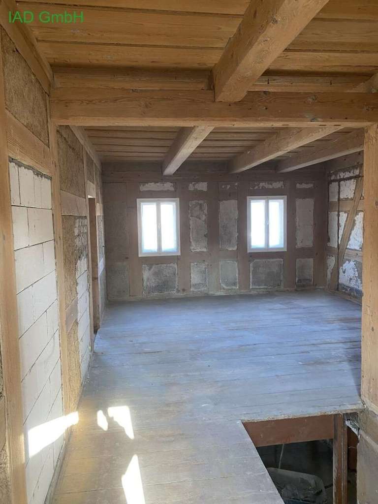 Immobilie in Seifhennersdorf - Ein Fachwerkhaus mit Ausbaupotenzial ( Mehrgenerationenhaus ) - Bild 1